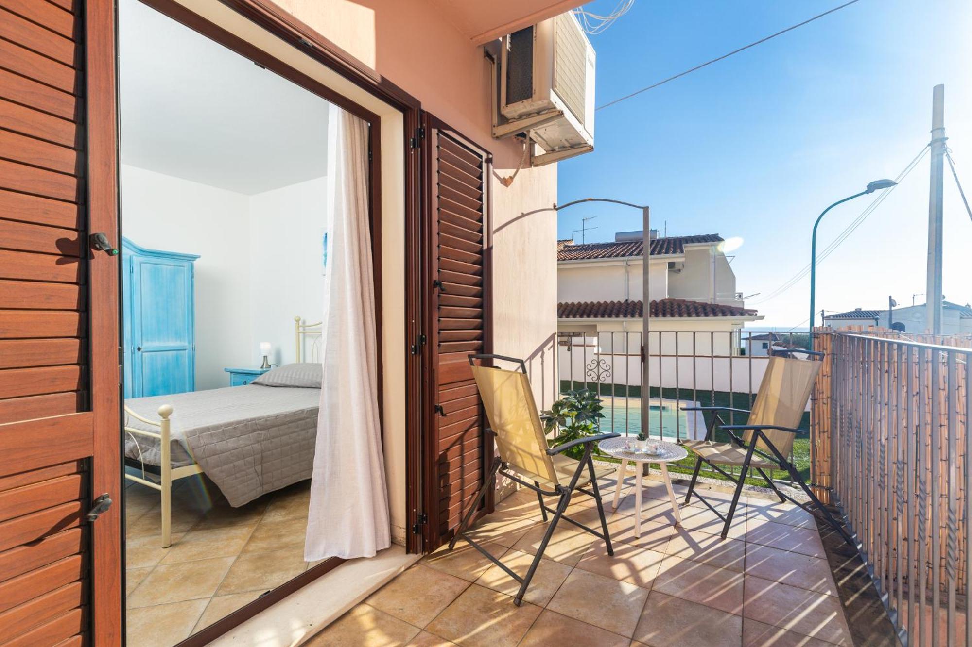 Bynos Pool - Primo Piano Apartment Santa Maria Navarrese Bagian luar foto